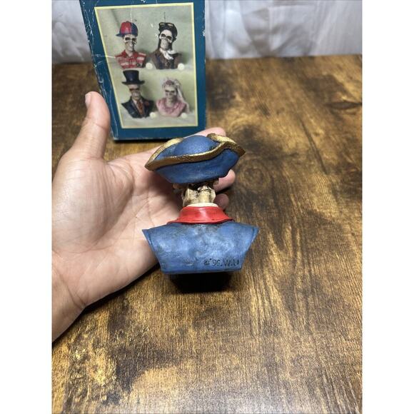 Vintage Pirate Skeleton Figurine The Summit Collection Boneaparte 90s 96’ - Picture 9 of 13